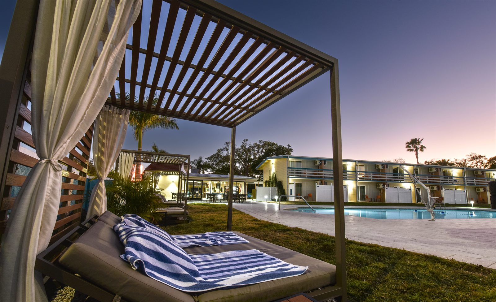 Golden Host Resort pool