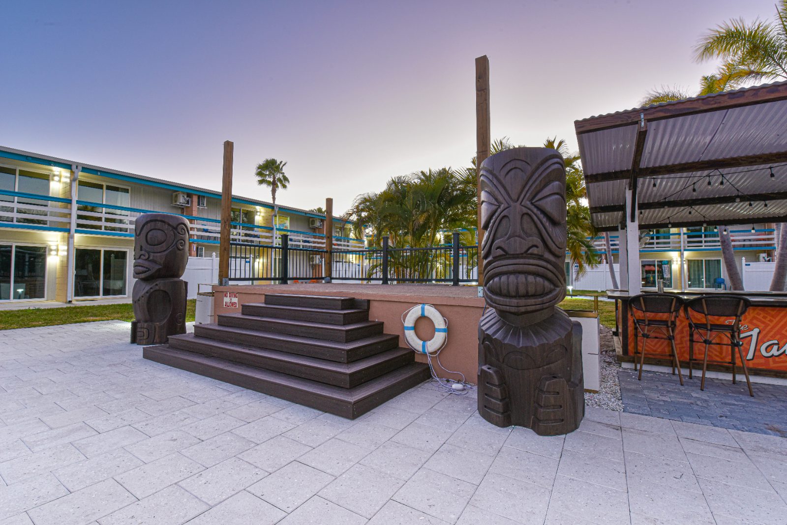 Golden Host Resort